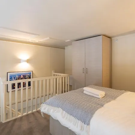 The Headrow, Centre 리즈